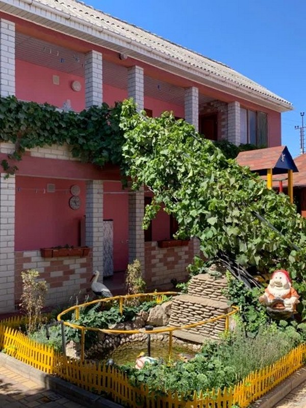 "У Вальдемара" гостевой дом в Береговом (Феодосия) - фото 1