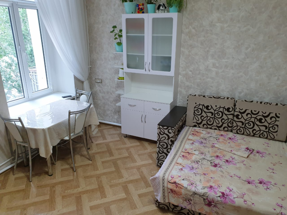 Комнаты Дувановская 13 в Евпатории - фото 3