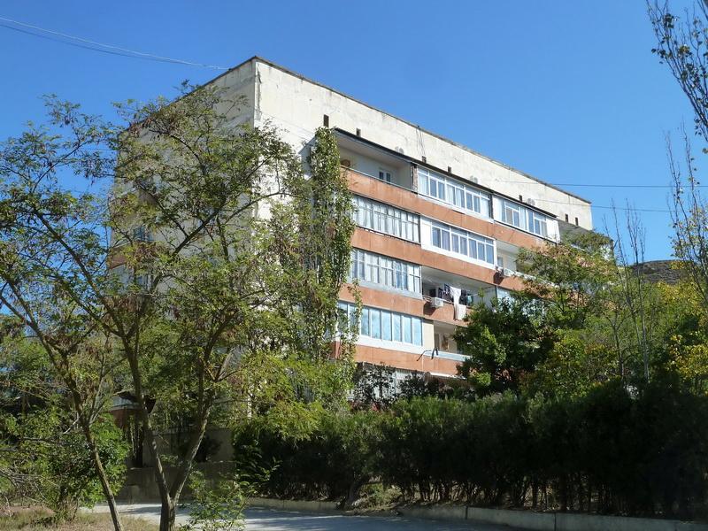 2х-комнатная квартира Нахимова 2/Б в Орджоникидзе (Феодосия) - фото 1