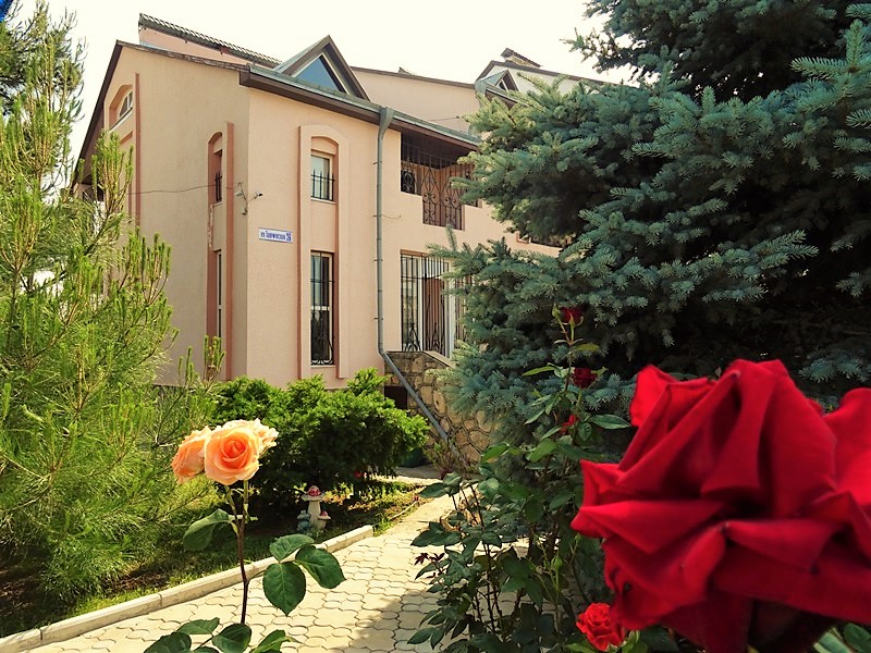 "Это-Лето" гостевой дом в Оленевке (Черноморское) - фото 2