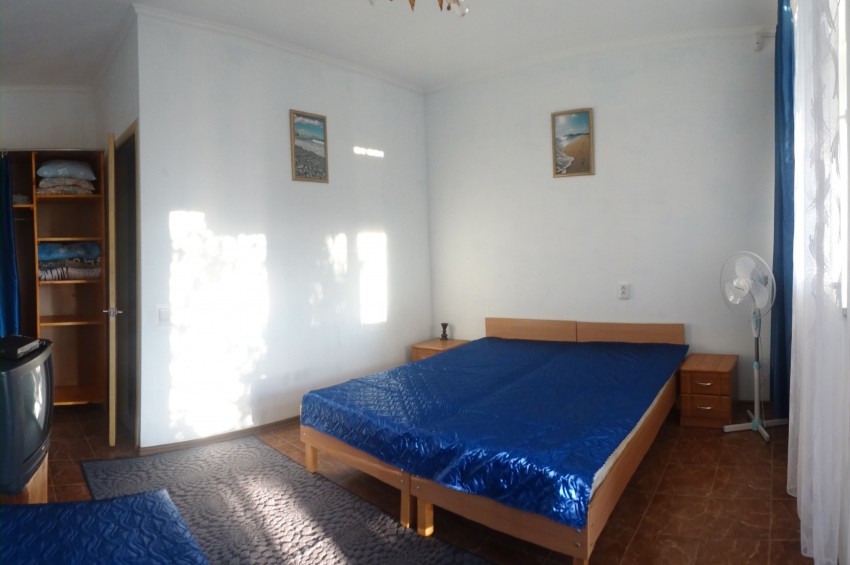 "Дача у моря" гостевой дом в п. Орджоникидзе (Феодосия) - фото 1
