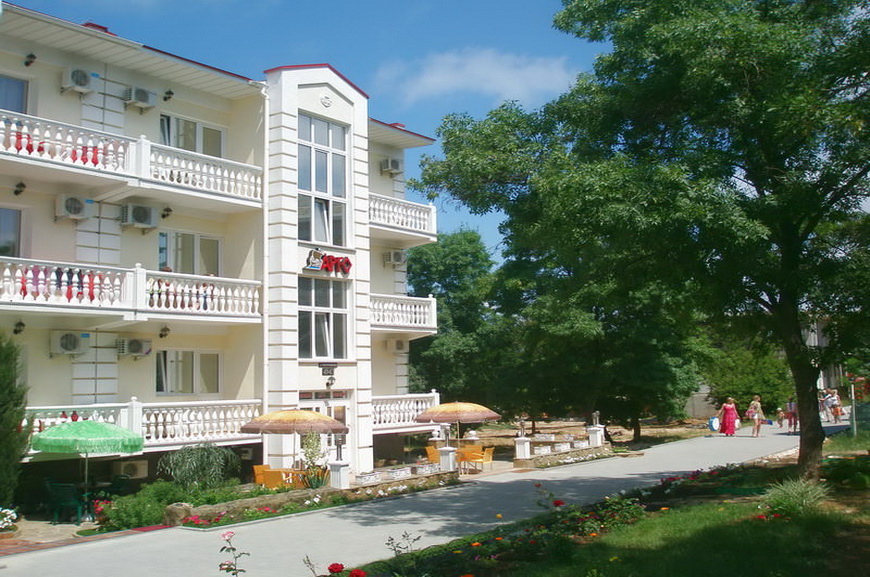 "Арго" гостевой дом в Севастополе - фото 1