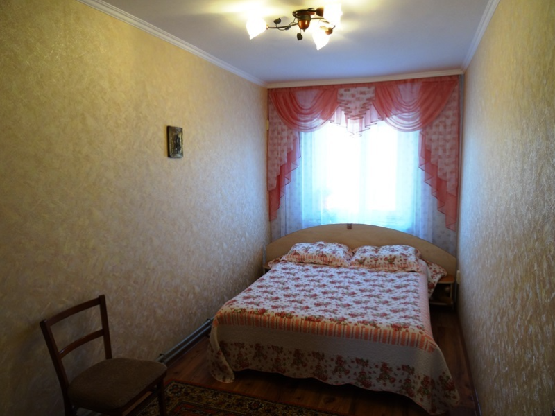 3х-комнатная квартира Ленина 11 в Орджникидзе (Феодосия) - фото 12