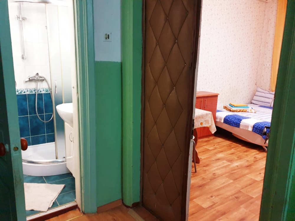 Комнаты Дувановская 13 в Евпатории - фото 12