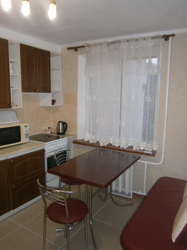 2-комнатная квартира Подвойского 9 в Гурзуфе - фото 13