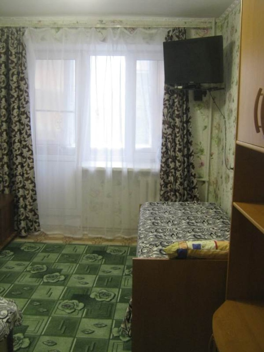 2х-комнатная квартира Нахимова 25 в Орджоникидзе - фото 7