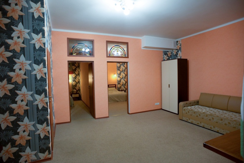 "Катрин" отель-эллинг в Орджоникидзе (Феодосия), ул. Двуякорная, 5 - фото 12