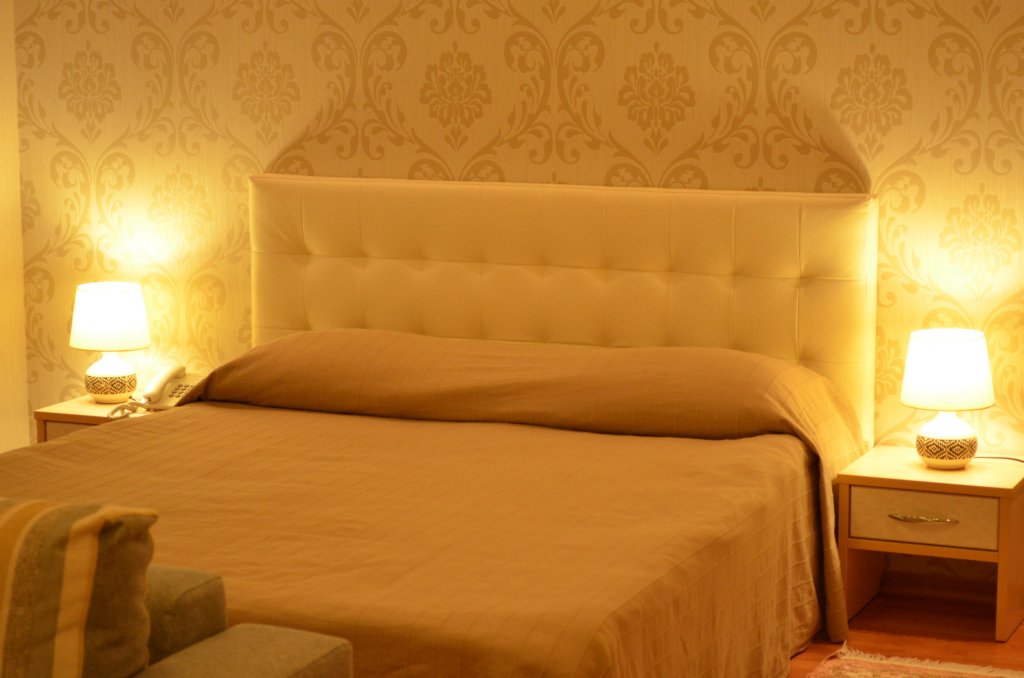 бизнес отель кострома 3*. я отель 4 кострома. отели костромы в центре города с завтраком. азимут 3 кострома номера. кострома азимут отель 3*.