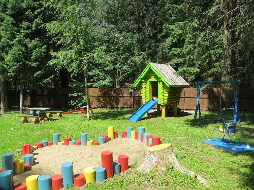 Грин Форест Тверская область. Клуб отдыха Грин Форест Green Forest. Форест турбаза.