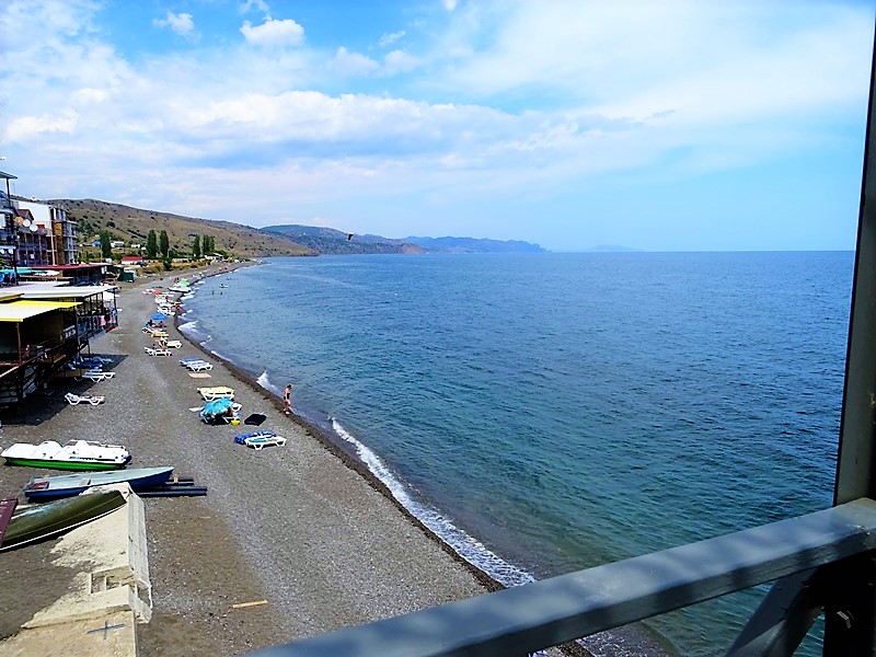 Село приветное крым. Приветное (Алушта). Крым посёлок Приветное Алушта. Крым Приветное Катран Фортуна. Крым село Приветное Катран.