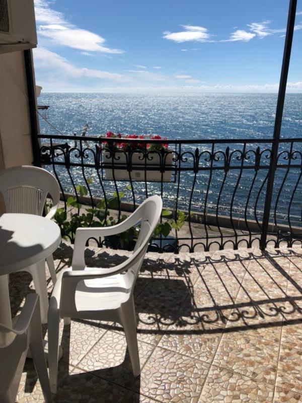 "Море" эллинг в Алуште - фото 49