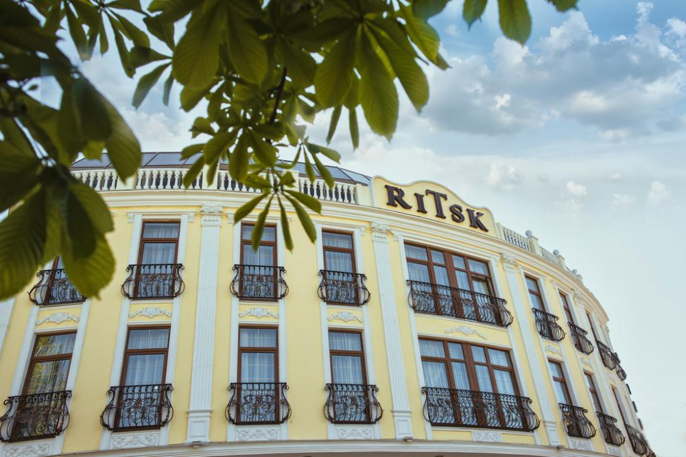 "Ritsk" отель в Евпатории - фото 1