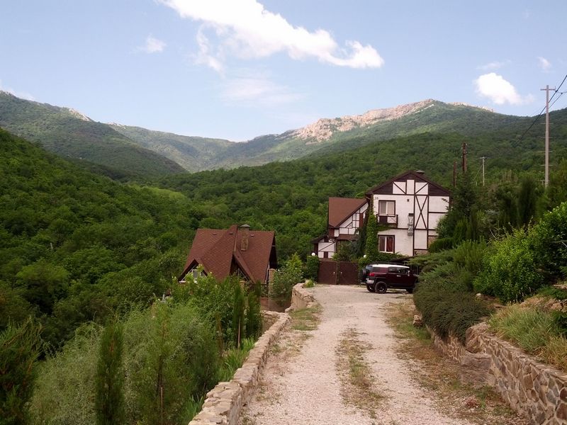 "Шале Джур-Джур" гостевой дом в с. Генеральское (Алушта) - фото 3