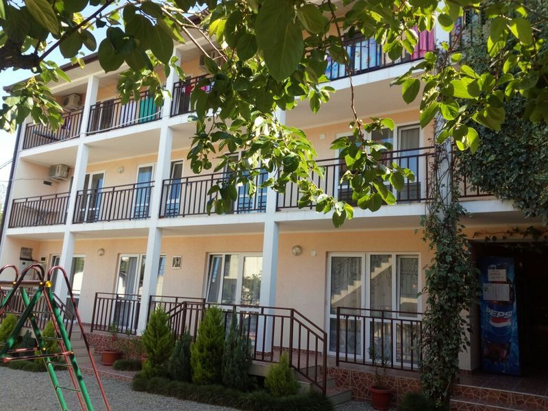 "Vardane Resort" гостевой дом в Вардане - фото 3
