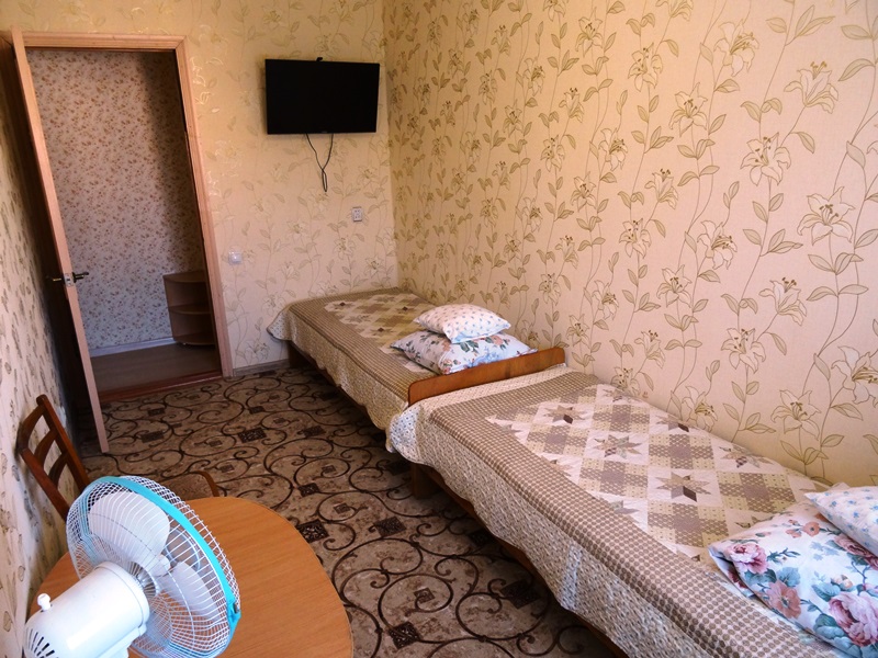 2х-комнатная квартира Ленина 11 в Орджоникидзе - фото 11