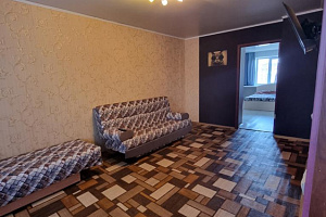 Квартиры Ачинска на месяц, 2х-комнатная 4-й микрорайон 34 на месяц - фото