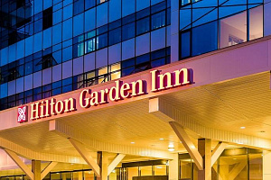 Гостиницы Красноярска с парковкой, "Hilton Garden Inn" с парковкой - фото