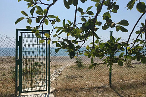 Дом у моря «Райский уголок в Абхазии» частный сектор