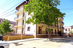 2х-комнатная квартира Александрийский 2