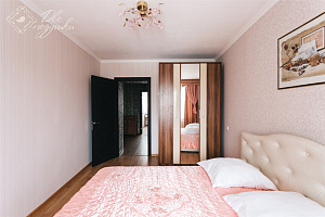Квартира в Вологде, "Две Подушки на Зосимовской 32" 3х-комнатная Квартира, жилье - цены