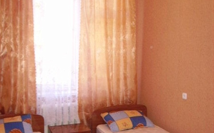 "Ленточка" мини-гостиница в Астрахани - фото 1