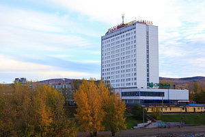 Гостиницы Красноярска рядом с аэропортом, "Амакс Сити" у аэропорта - фото