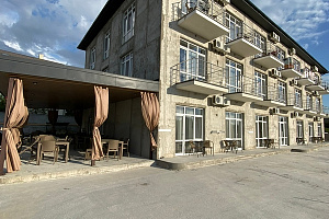 Частный сектор Поповки с бассейном, "Anastasia Hotel" с бассейном - фото