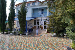 Гостевой дом в Горном Крыму, "Виола"