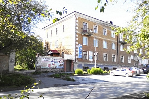 Гостиница в Ревде, "Уральская" - фото