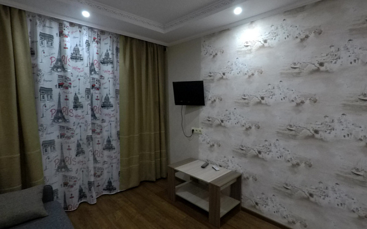 1-комнатная квартира Новороссийская 44 в Севастополе - фото 1