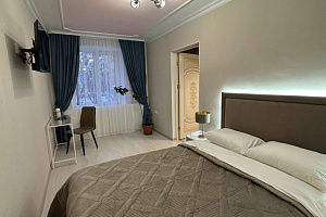 Квартира в Санкт-Петербурге, "На набережной Невы" 2х-комнатная - фото