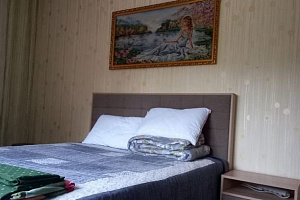 Гостиница в Кириллове, 3х-комнатная Дзержинского 31 - фото