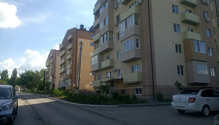 \"В спальном районе\" 1-комнатная квартира в Каменск-Шахтинском, г ...