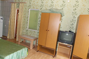 &quot;Отдых у Виктора и Валентины&quot; частный сектор в Кринице фото 4