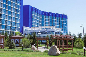 Эллинг в Севастополе, в курортном комплексе "Aqua DeLuxe" - цены
