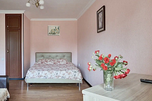 Квартира в Кисловодске, 1-комнатная Широкая 40