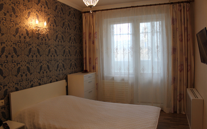 "Идиллия" комната в 2-хкомнатной квартире в Зеленоградске - фото 1