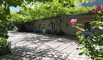 Гостевой дом Комарова 31 в Береговом (Феодосия) - фото 2