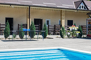 Базы отдыха Лагонаки с бассейном, "Чайный дворик" с бассейном - цены