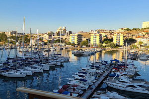 Отели Севастополя с видом на море, "Апартаменты в яхт-клубе "Адмирал" мини-отель с видом на море - забронировать