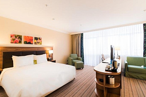 Гостиницы Красноярска с парковкой, "Hilton Garden Inn" с парковкой - забронировать номер
