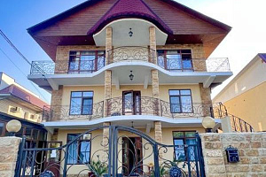 Гостевой дом в Сириусе, "Апрельские тезисы" Гостевой дом,  - фото