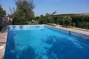 Отдых в Оленевке с бассейном, "Шельф" с бассейном - фото