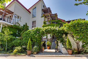 Гостевые дома Севастополя недорого, "Вилла на Море" недорого - фото