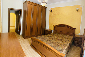 Квартира в Домбае, 2х-комнатная Аланская 25 кв.17 - цены