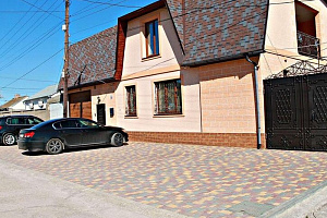 «На Белогубца» гостевой дом
