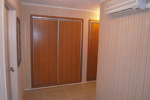 2-комнатная квартира Подвойского 9 в Гурзуфе фото 9