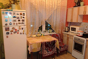 Гостиница в Норильске, 2х-комнатная Школьная 5