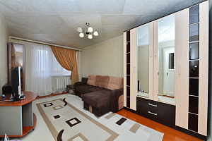 Квартира в Екатеринбурге, "2х-комнатная"  Палисадная 2
