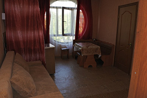 &quot;Уютный дворик&quot; мини-гостиница в Судаке фото 5